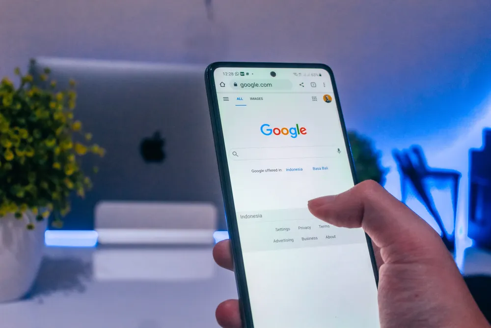 検索履歴や閲覧履歴は絶対にバレたくない!iPhoneで履歴を残さない方法3選