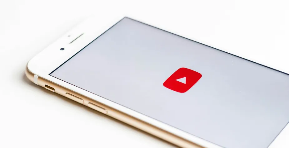 YouTubeで見たくないチャンネルをブロックして非表示にする方法【iPhoneとPC】